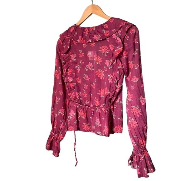 NWT Free People Amanda Ruffle Long Sleeve Wrap Blouse Burgundy Floral Size Small - Picture 7 of 16
